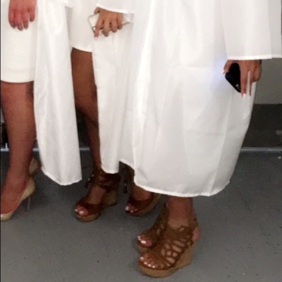 Tan Wedges! - Picture 7 of 8